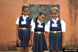 Girls attending Nanhi Kali | Photo from Nanhi Kali via Huffingtonpost.com