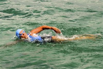 Diana Nyad attempting solo swim from Cuba to Florida Keys, 2012