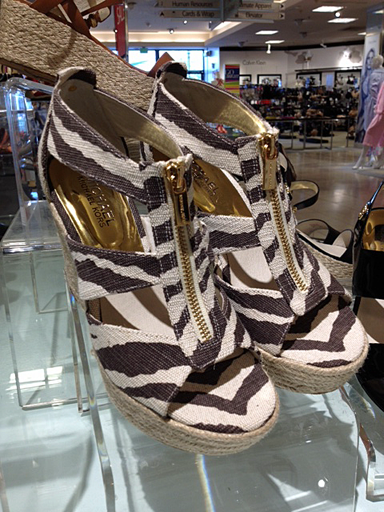 Michael Kors espadrilles: shoes with zippers
