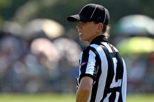 Sarah Thomas, posible first female in permanent NFL Role/Photo: USA TODAY Sports
