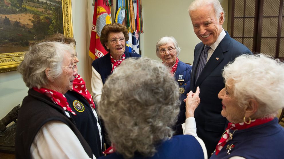 Rosie the Riveters meet Joe Biden at White House/4/1/14