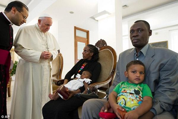 Meriam Ibrahim with the Pope