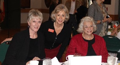 Justices O'Connor and McGregor at Empowerment Luncheon YWCA Phoenix 1/13/15--Photo;: YWCA