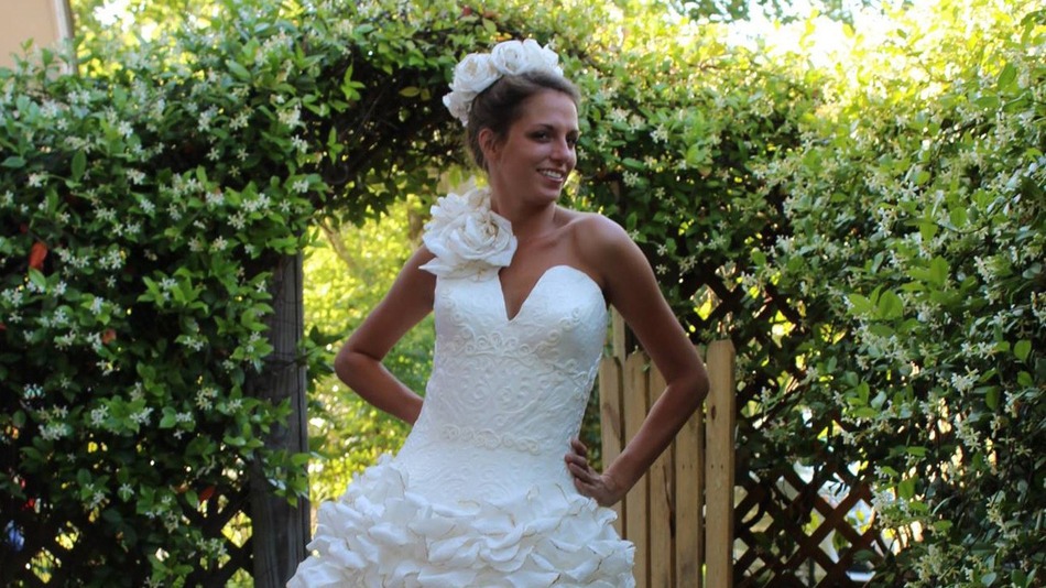 Toilet Paper Wedding Dresses/mashable.com