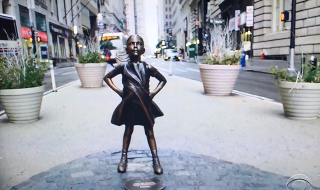 "Defiant Girl" statue on Wall Street/photo: CBS Screenshot