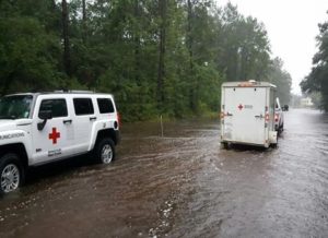 Hurrican Harvey rescue vehicles/Photo: Jane Messick Twitter