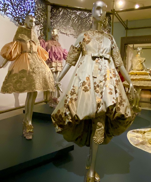 Guo Pei's silk embroidered dresses at her Fantasy Couture collection, Legion of Honor, San Francisco/Photo: Wendy Verlaine